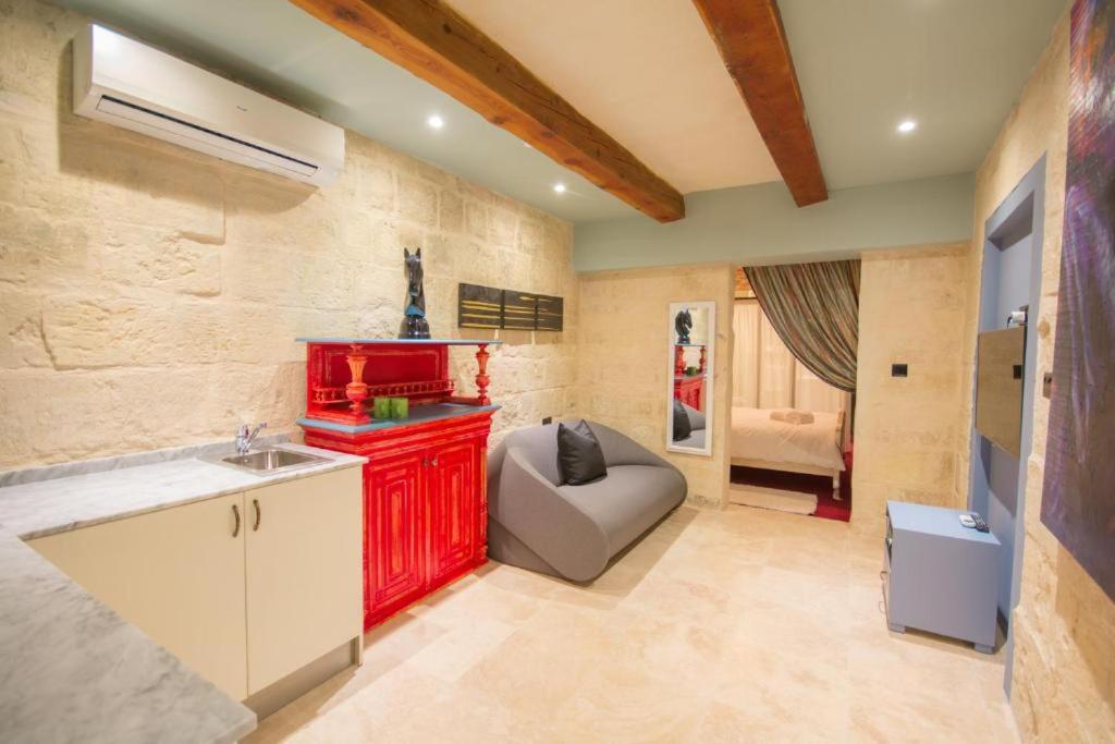 The Vincent Boutique Suites Valletta Exterior photo