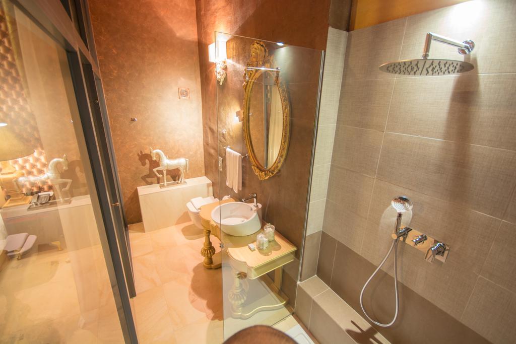 The Vincent Boutique Suites Valletta Exterior photo